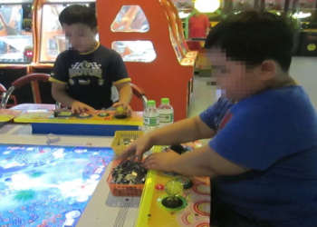 Làm sao để tiếng Anh cho trẻ lớp 1 dễ ẹc: Mẹo hay cho ba mẹ bận rộn.