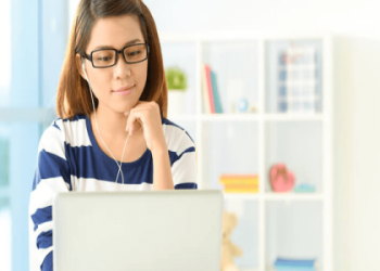 Trung tâm LANGMASTER có những khóa học Tiếng Anh giao tiếp nào phù hợp cho người đi làm bận rộn?