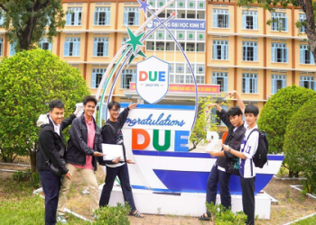 Phí 51talk review mới nhất: Các gói học phí và ưu đãi hiện tại.