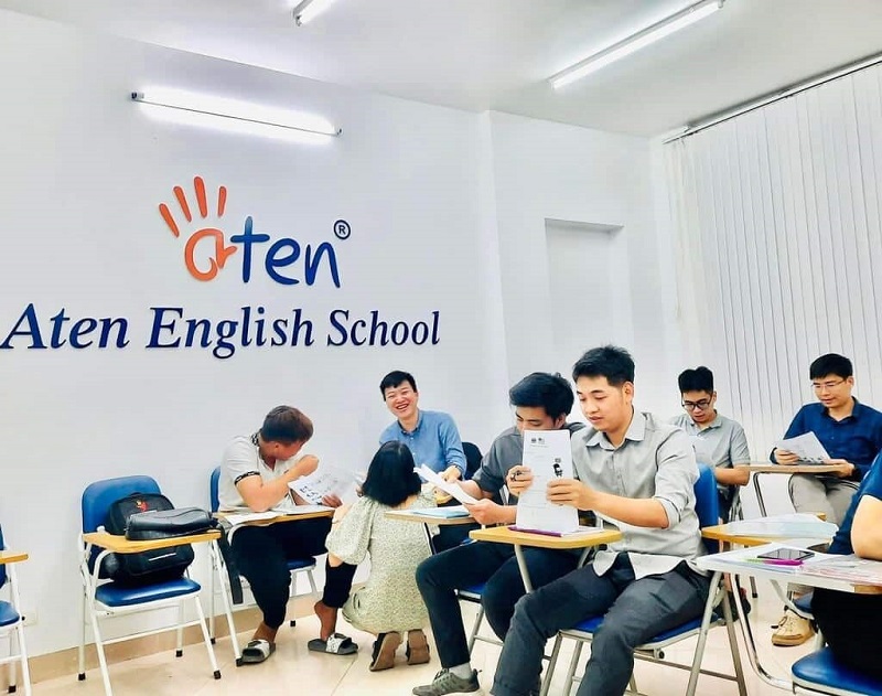 Lớp học anh văn giao tiếp TPHCM nào tốt và rẻ nhất hiện nay cho người mới