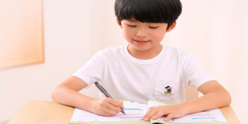 4. Ngữ pháp tiếng Anh online: Nắm vững kiến thức cơ bản dễ dàng