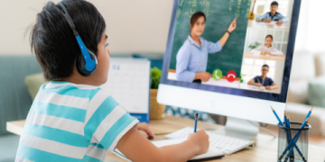 Bật mí khóa học tiếng anh online tốt nhất hiện nay giúp bạn giỏi nhanh.