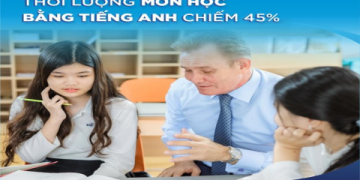 6. Người lớn tuổi tự tin giao tiếp tiếng Anh nhờ học online