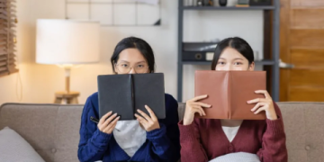 Kinh nghiệm xương máu học tiếng Anh giao tiếp cấp tốc online: Tránh ngay sai lầm này để không phí thời gian công sức.