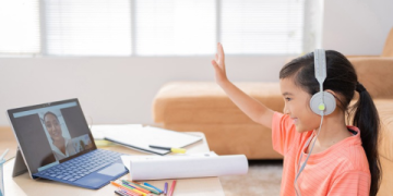 Bí quyết học tiếng Anh giao tiếp online cho bé hiệu quả tại nhà.