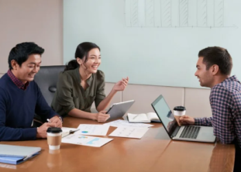 Tiếng Anh dành cho người đi làm từ đầu: Phương pháp học đơn giản, dễ hiểu.