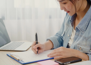 Top 10 thầy cô dạy tiếng Anh online nổi tiếng mà học viên đánh giá cao nhất