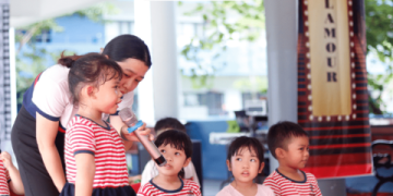 Bắt đầu tiếng Anh cho bé 3 tuổi: Cách học vui nhộn mà lại hiệu quả lắm.