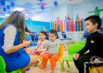 Chia sẻ kinh nghiệm chọn trung tâm tiếng Anh cho trẻ em chất lượng.
