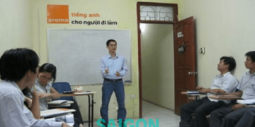2. Tìm lớp tiếng Anh cho người lớn tuổi ở đâu tốt nhất?