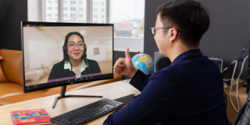 Học tiếng anh giao tiếp online cho người đi làm, có khó không?