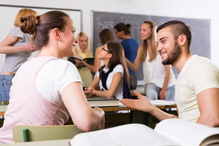 Tìm Hiểu Ngay Lớp Dạy Tiếng Anh Cho Người Đi Làm - Học Phí Hợp Lý Giáo Viên Bản Xứ