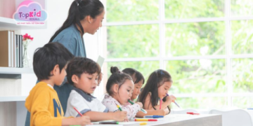 Lớp Tiếng Anh Riêng Cho Trẻ 2 Tuổi – Học Mà Chơi Hiệu Quả Ngay